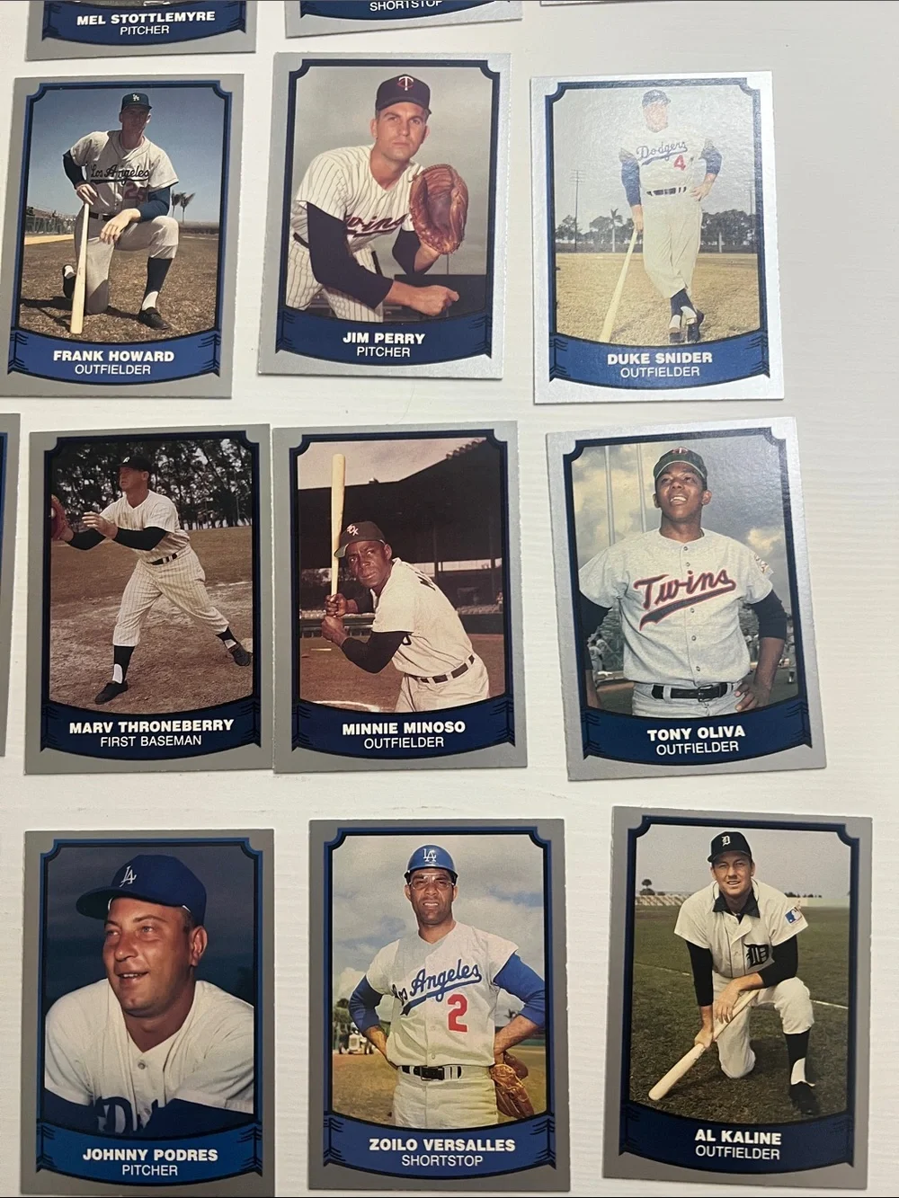 25 Vintage 1988 Pacific Legends Baseball Card Lot - Multi-Player Lot #9